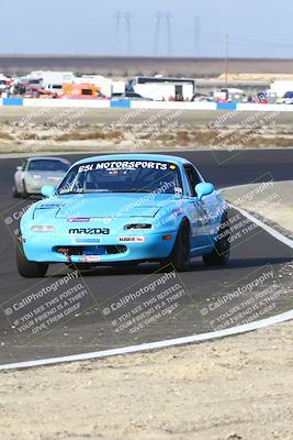 media/Jan-25-2025-CalClub SCCA (Sat) [[03c98a249e]]/Race 4/